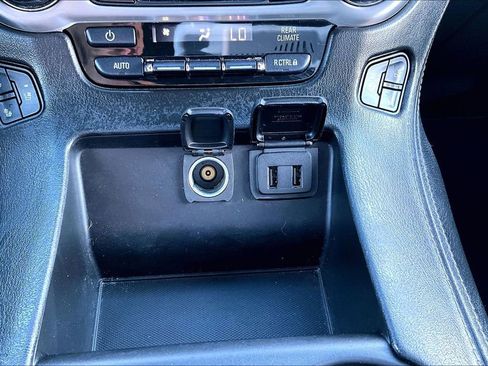 Used 2019 GMC Yukon SLT w/ Graphite Performance Edition image 12