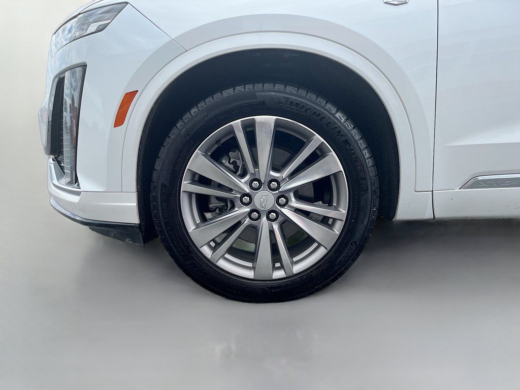 Used 2024 Cadillac XT6 Premium Luxury AWD/4WD image 34