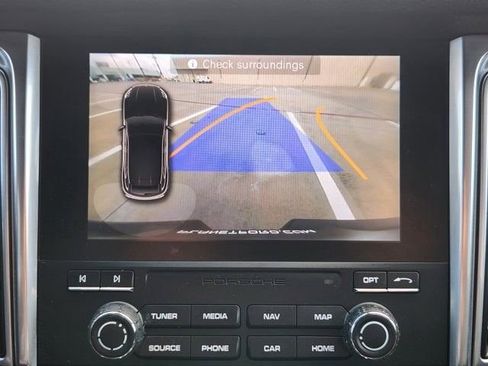 Used 2017 Porsche Macan S image 16