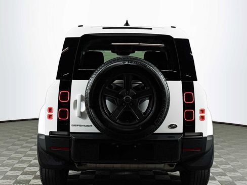 Used 2022 Land Rover Defender 110 AWD/4WD image 6
