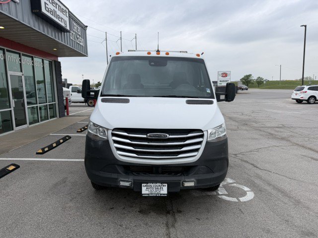 Used 2019 Freightliner Sprinter 3500 w/ Premium Package RWD image 11
