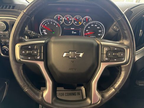 Used 2022 Chevrolet Silverado 1500 RST w/ Z71 Off-Road Package AWD/4WD image 32