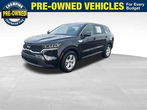 Used 2022 Kia Sorento LX FWD image 1