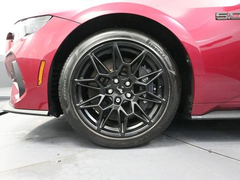 Used 2025 Ford Mustang GT Premium w/ GT Performance Package image 19