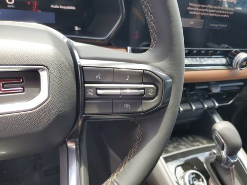 New 2026 GMC Canyon AT4 AWD/4WD image 28