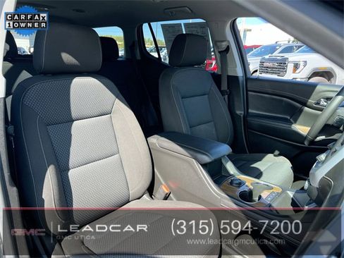 Used 2021 GMC Acadia SLE image 26