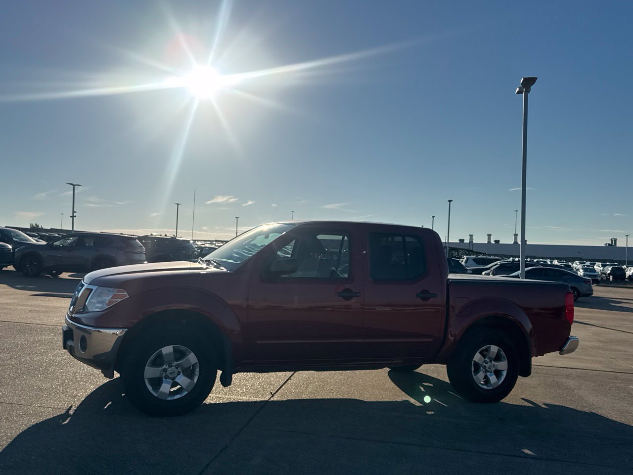 Used 2010 Nissan Frontier SE AWD/4WD image 15
