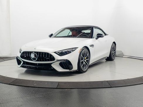 Used 2023 Mercedes-Benz SL 63 AMG 4MATIC w/ Driver Assistance Package image 3