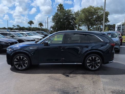 Certified 2025 MAZDA CX-90 3.3 Turbo S w/ Premium Plus AWD/4WD image 7