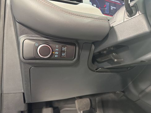 Used 2026 Ford Explorer Active AWD/4WD image 36