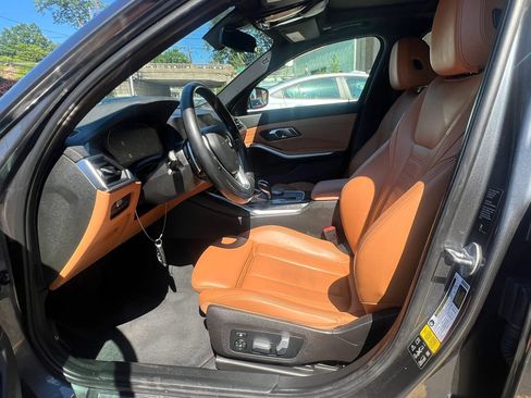 Used 2020 BMW 330i xDrive Sedan w/ Premium Package AWD/4WD image 26