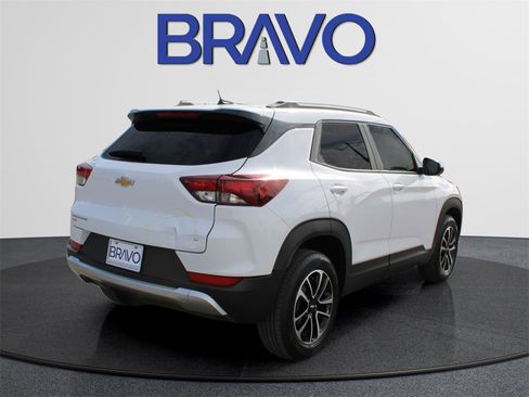 Used 2026 Chevrolet TrailBlazer LT image 5