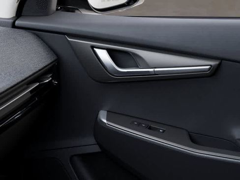 New 2025 Kia EV6 Light w/ Light LR Technology Package image 25