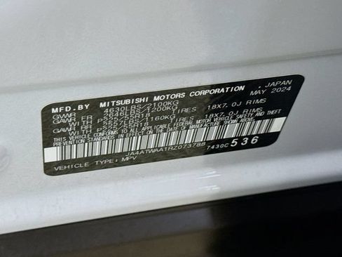 Used 2024 Mitsubishi Eclipse Cross AWD image 33
