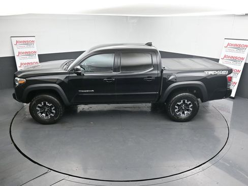 Used 2021 Toyota Tacoma TRD Off-Road image 33