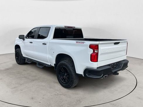 Used 2023 Chevrolet Silverado 1500 LT Trail Boss w/ LT Trail Boss Premium Package AWD/4WD image 3