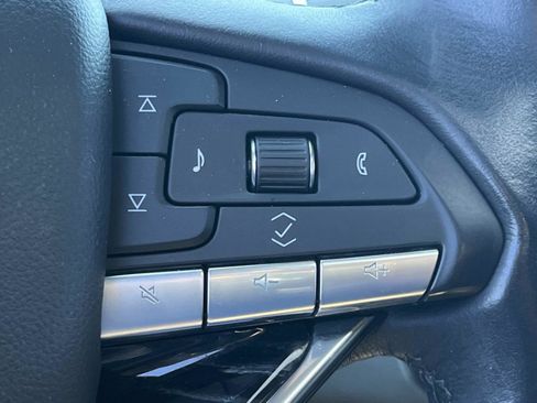 Used 2021 Cadillac Escalade Sport w/ Driver Assist Tech Package AWD/4WD image 32