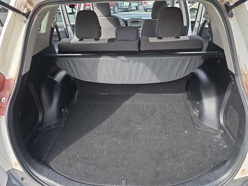 Used 2013 Toyota RAV4 XLE image 12