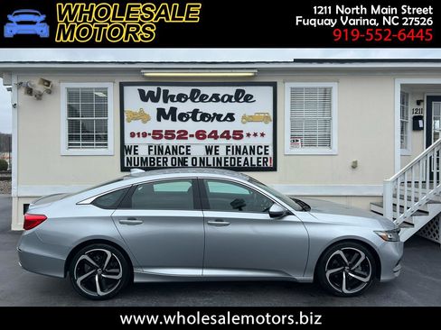 Used 2018 Honda Accord Sport image 1