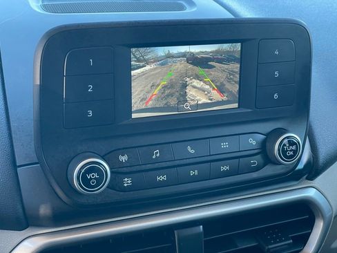 Used 2021 Ford EcoSport S image 14