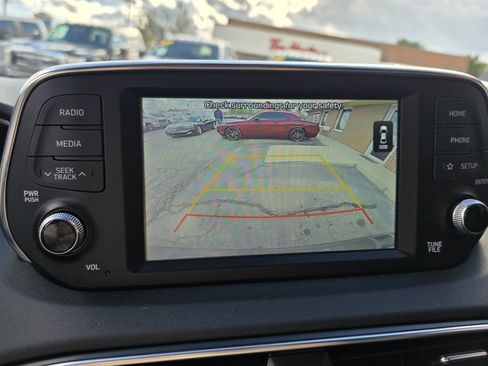 Used 2020 Hyundai Santa Fe SEL w/ Convenience Package image 17