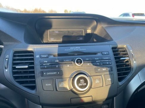 Used 2011 Acura TSX Sedan image 9