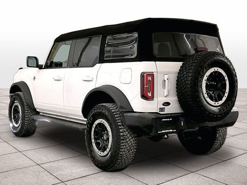 Used 2023 Ford Bronco Outer Banks w/ Sasquatch Package AWD/4WD image 10