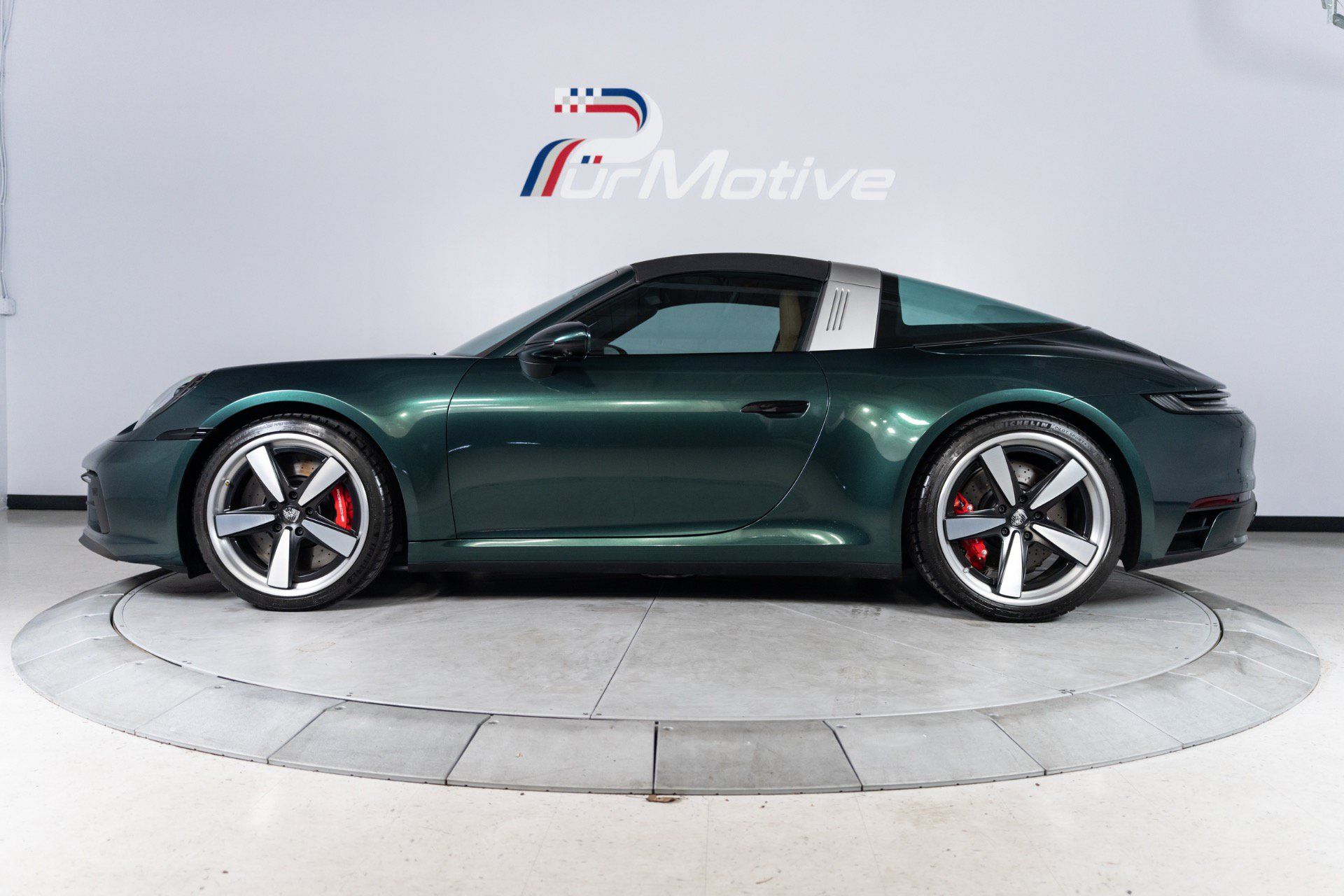 Used 2024 Porsche 911 Targa 4 GTS AWD/4WD image 3