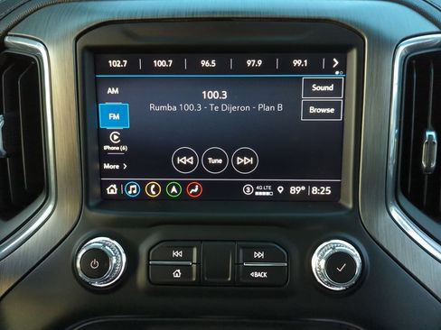 Used 2022 GMC Sierra 2500 Denali w/ Denali Ultimate Package AWD/4WD image 16