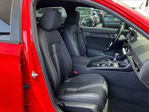 Used 2024 Honda Civic Sport image 9