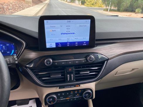 Used 2020 Ford Escape Titanium w/ Titanium Premium Package 2.0 image 68