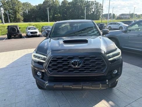 Used 2023 Toyota Tacoma TRD Sport AWD/4WD image 8