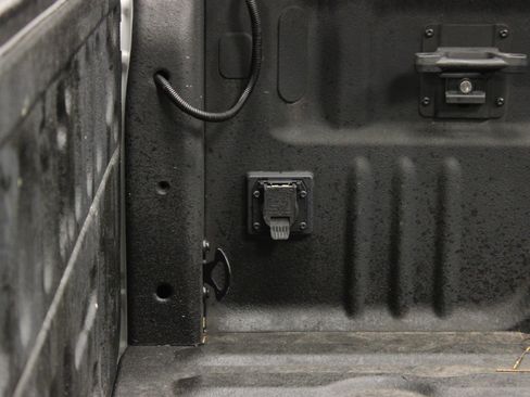 Used 2019 Ford F250 XLT w/ XLT Value Package image 15