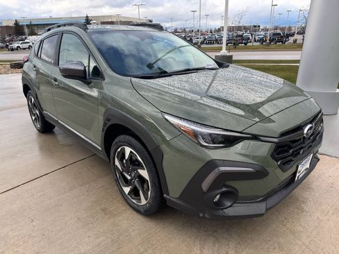 New 2026 Subaru Crosstrek 2.5i Limited w/ Crosstrek Mirror Package image 3