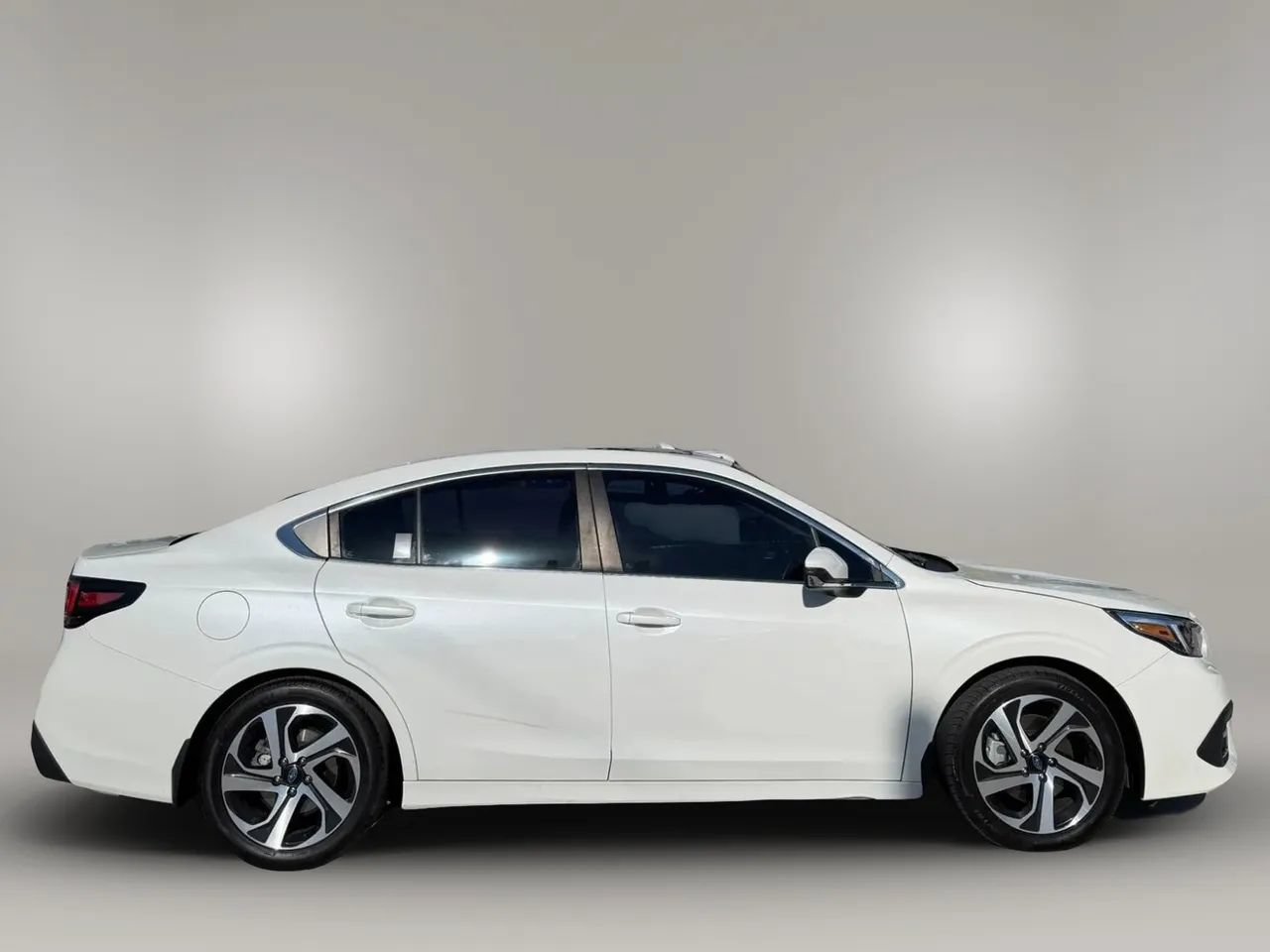 Used 2022 Subaru Legacy Limited w/ Popular Package #3 AWD/4WD image 8