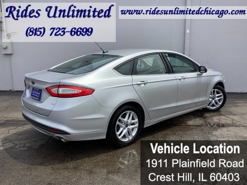 Used 2014 Ford Fusion SE FWD image 26