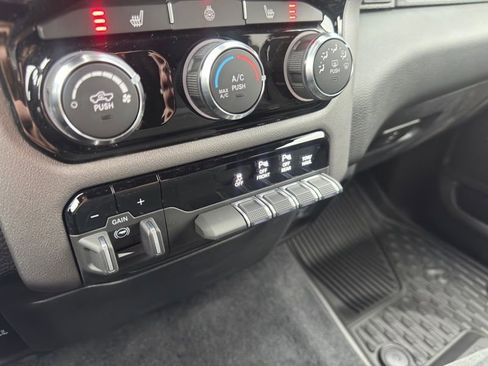 New 2026 RAM 1500 Big Horn AWD/4WD image 22