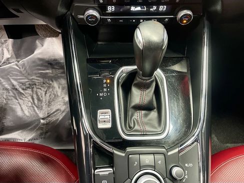 Used 2021 MAZDA CX-9 Carbon Edition image 17