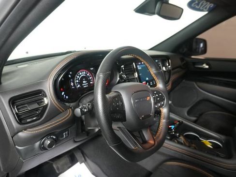 Used 2023 Dodge Durango R/T AWD/4WD image 17