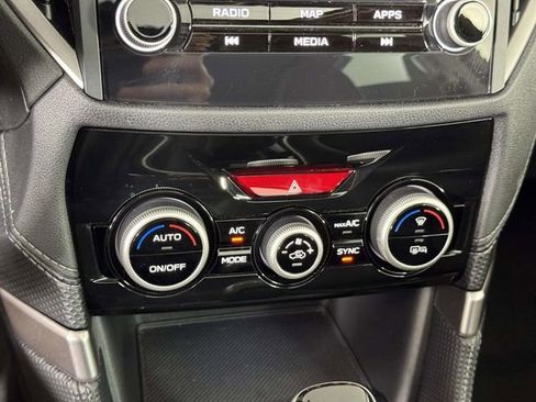 Used 2023 Subaru Forester Limited image 28