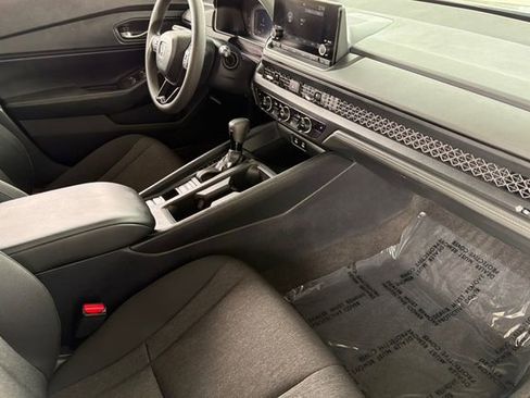 Certified 2024 Honda Accord EX image 18