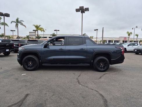 Used 2026 Chevrolet Silverado EV LT AWD/4WD image 5