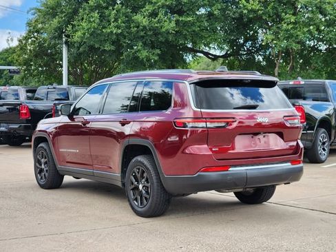 Used 2023 Jeep Grand Cherokee L Limited w/ Luxury Tech Group II RWD image 5