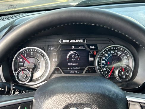 Used 2024 RAM 1500 Big Horn RWD image 29