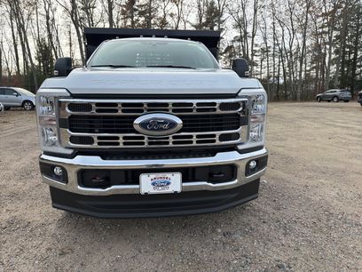 New 2025 Ford F350 XL w/ XL Chrome Package
