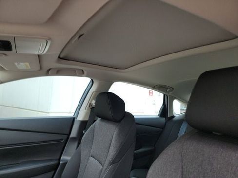 Used 2025 Honda Accord SE image 11