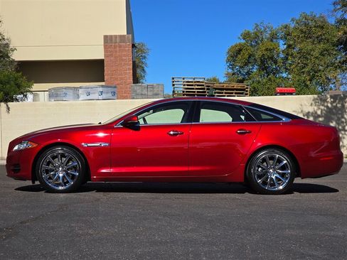 Used 2012 Jaguar XJ RWD image 7