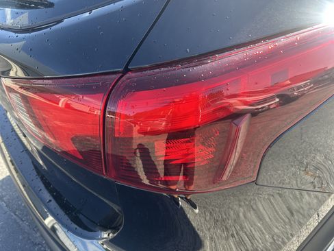 Used 2018 Nissan Rogue Sport S FWD image 41