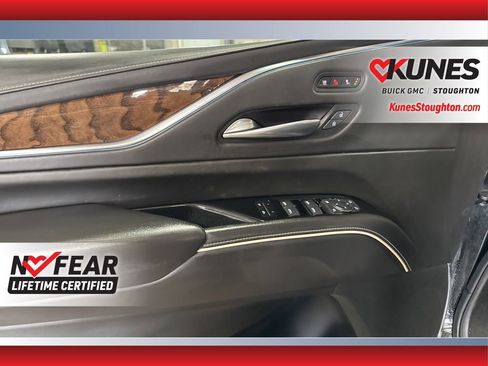 Used 2021 Cadillac Escalade Sport Platinum image 19