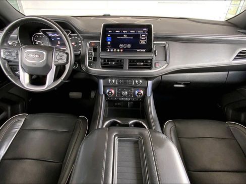 Used 2021 GMC Yukon SLT w/ SLT Luxury Plus Package RWD image 16